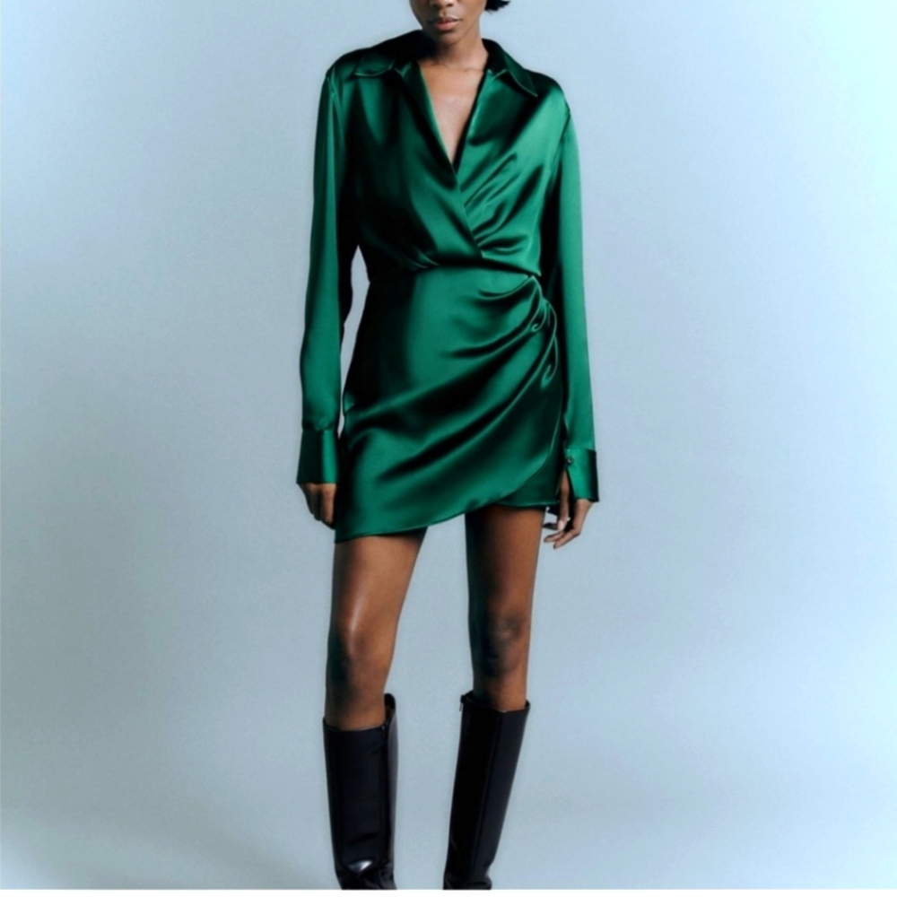 🌟New Zara Satin Effect Dress